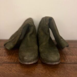 Frye suede army green boots